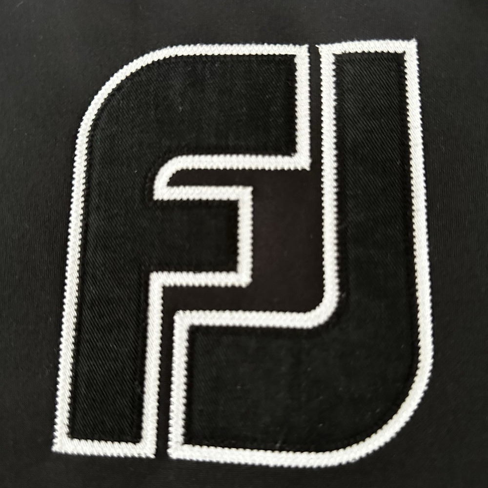 FootJoy Hoodie Mens Medium Black FJ Logo Pullover Golf Sweatshirt Performance - Picture 4 of 8
